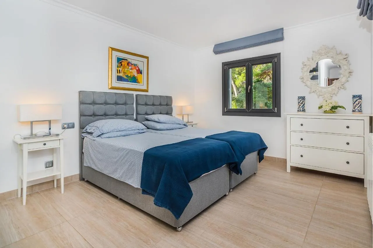 Villa Bernat Cala de Sant Vicenc 西班牙