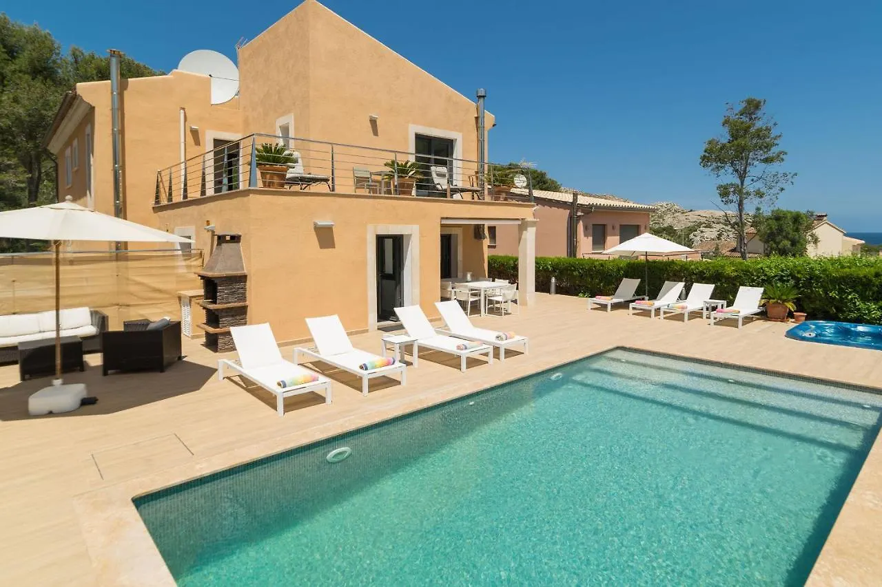 Villa Bernat Cala de Sant Vicenc